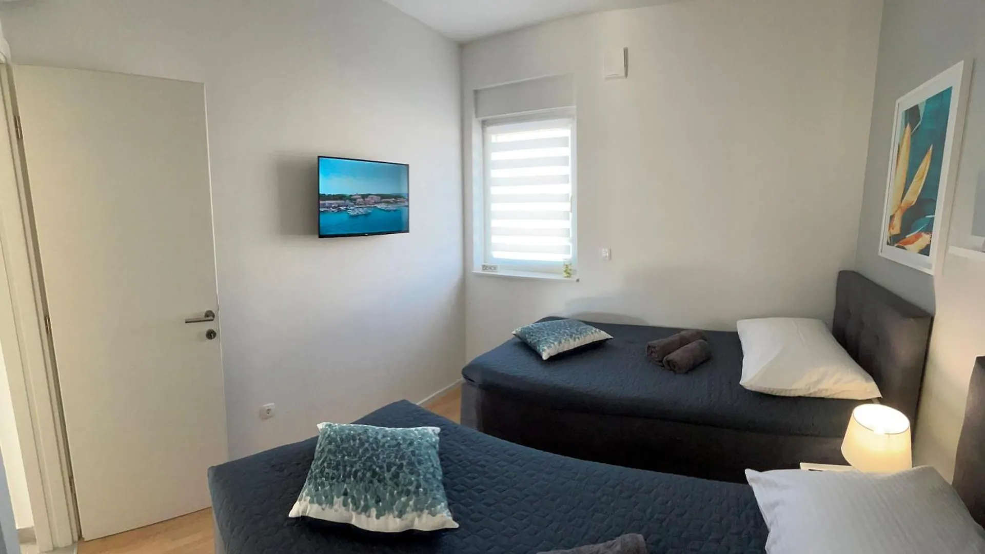 Apartments Town 2 特罗吉尔